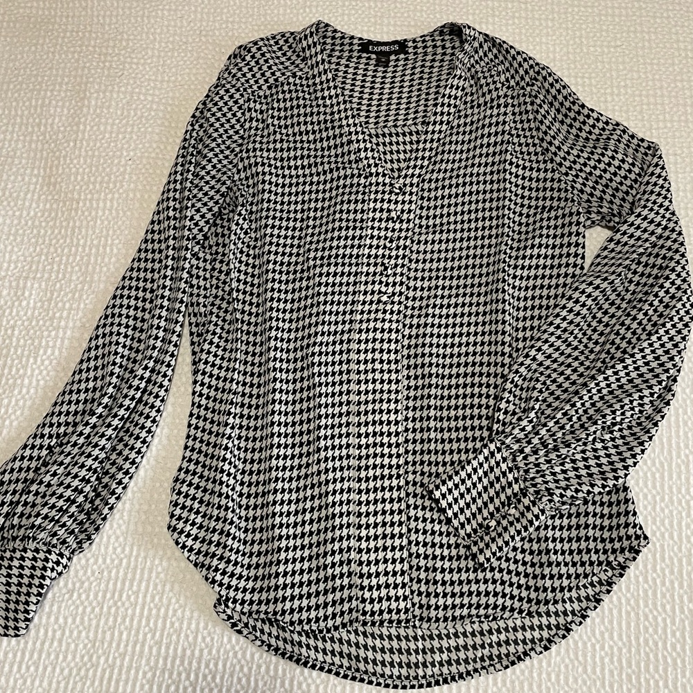 Houndstooth tunic express XS worn once!